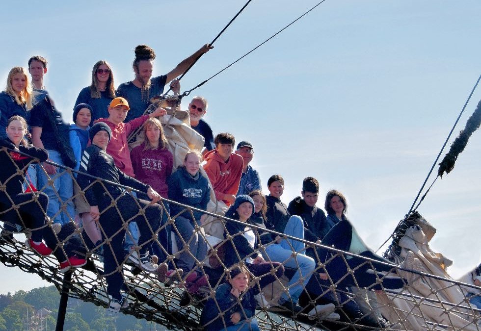 Segelschiff „Roald Amundsen“ als schwimmendes Klassenzimmer