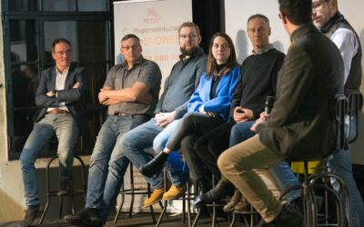 Beim 1. RegioTALK des Jahres im CLUB GOERZWERK diskutierten Chefinnen und Chefs auf dem Podium